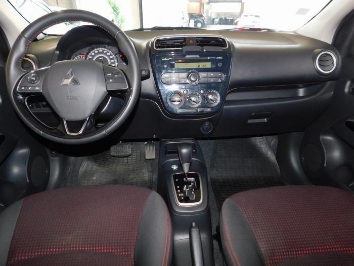 Mitsubishi Space Star - Photo 12