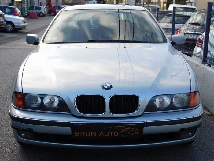 BMW Série 5 - Photo 5