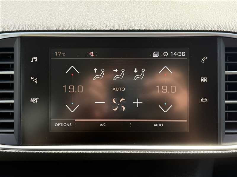 Peugeot 308 - Photo 10