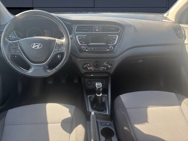 Hyundai i20 - Photo 10