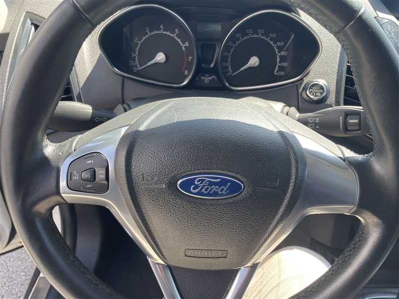 Ford EcoSport - Photo 10