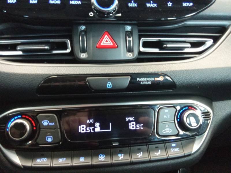 Hyundai i30 - Photo 27