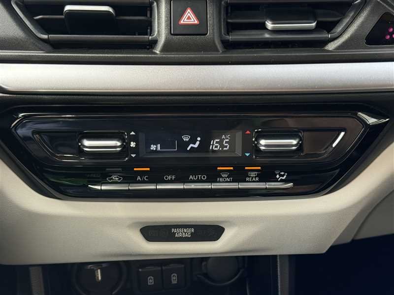 Suzuki Swift - Photo 11