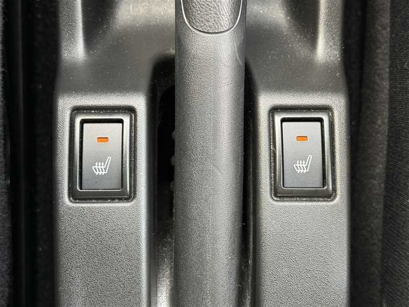Suzuki Swift - Photo 12