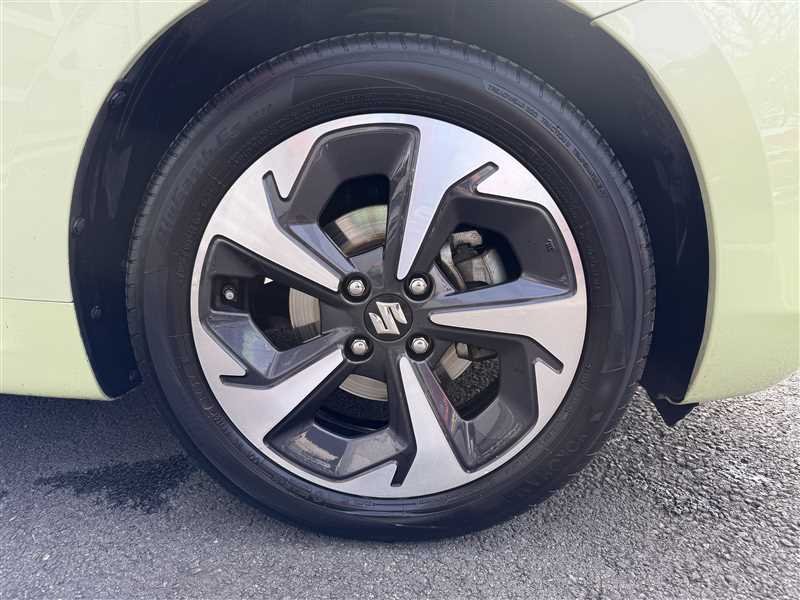 Suzuki Swift - Photo 4