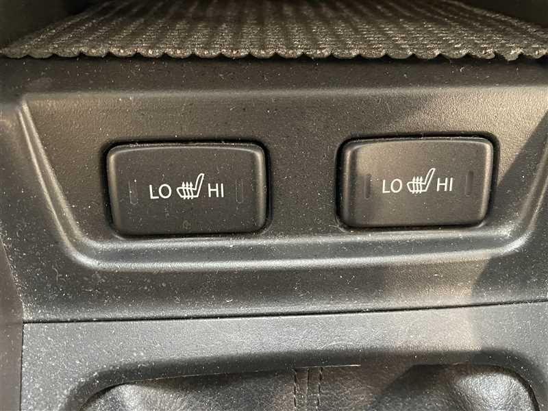 Suzuki Vitara - Photo 13