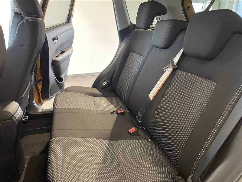 Suzuki Vitara - Photo 8