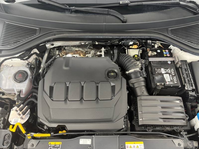 Volkswagen T-Roc - Photo 21