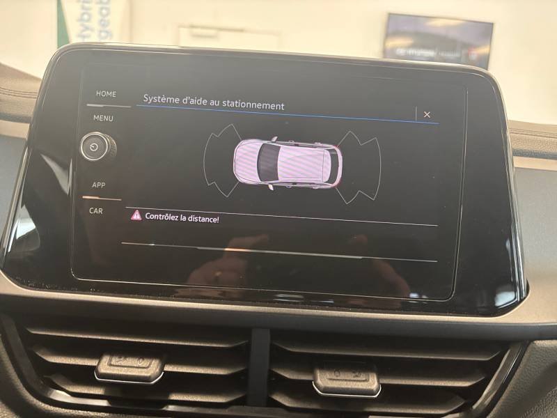 Volkswagen T-Roc - Photo 25