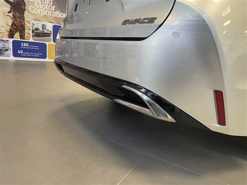 Suzuki Swace - Photo 6