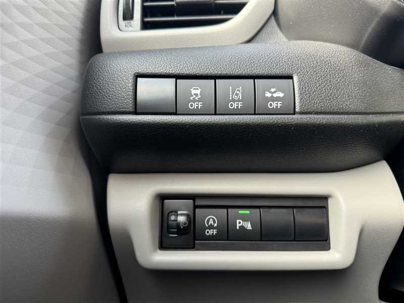 Suzuki Swift - Photo 7