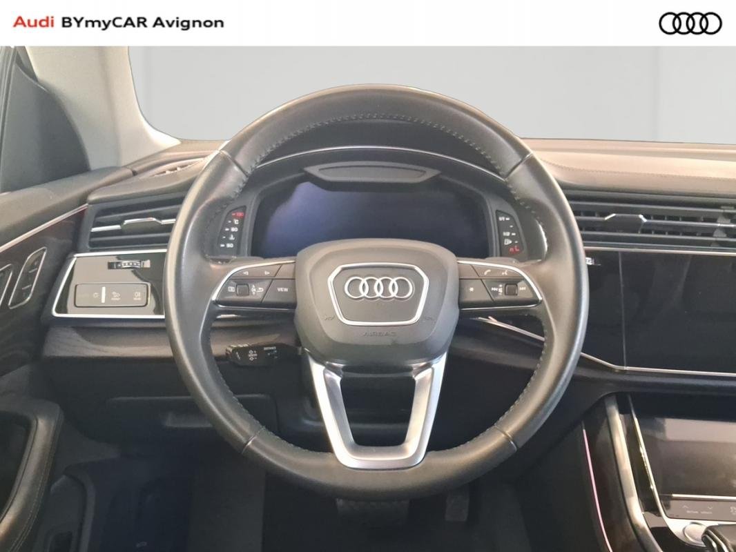 Audi Q8 - Photo 13