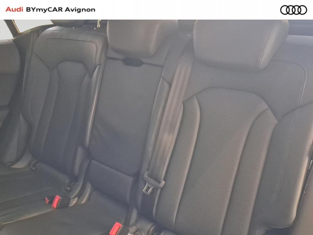 Audi Q8 - Photo 20