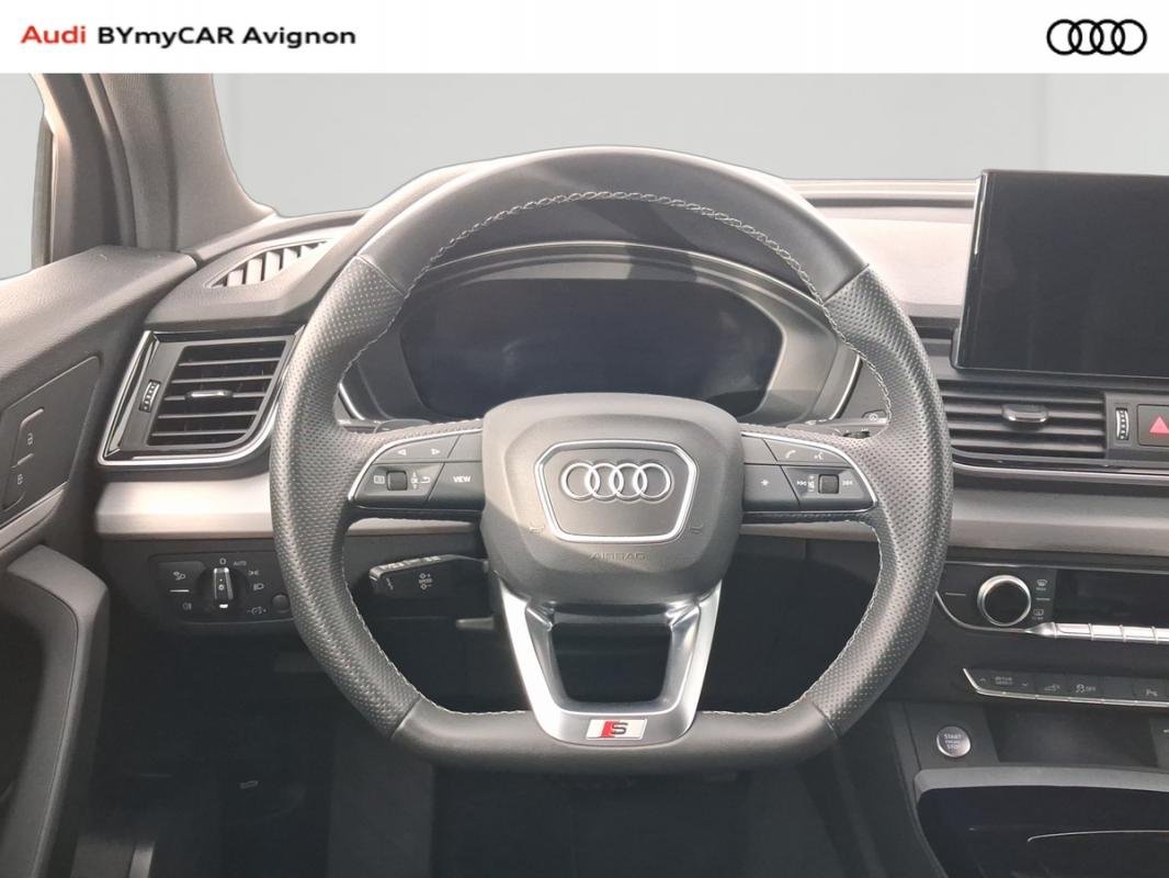 Audi Q5 - Photo 13