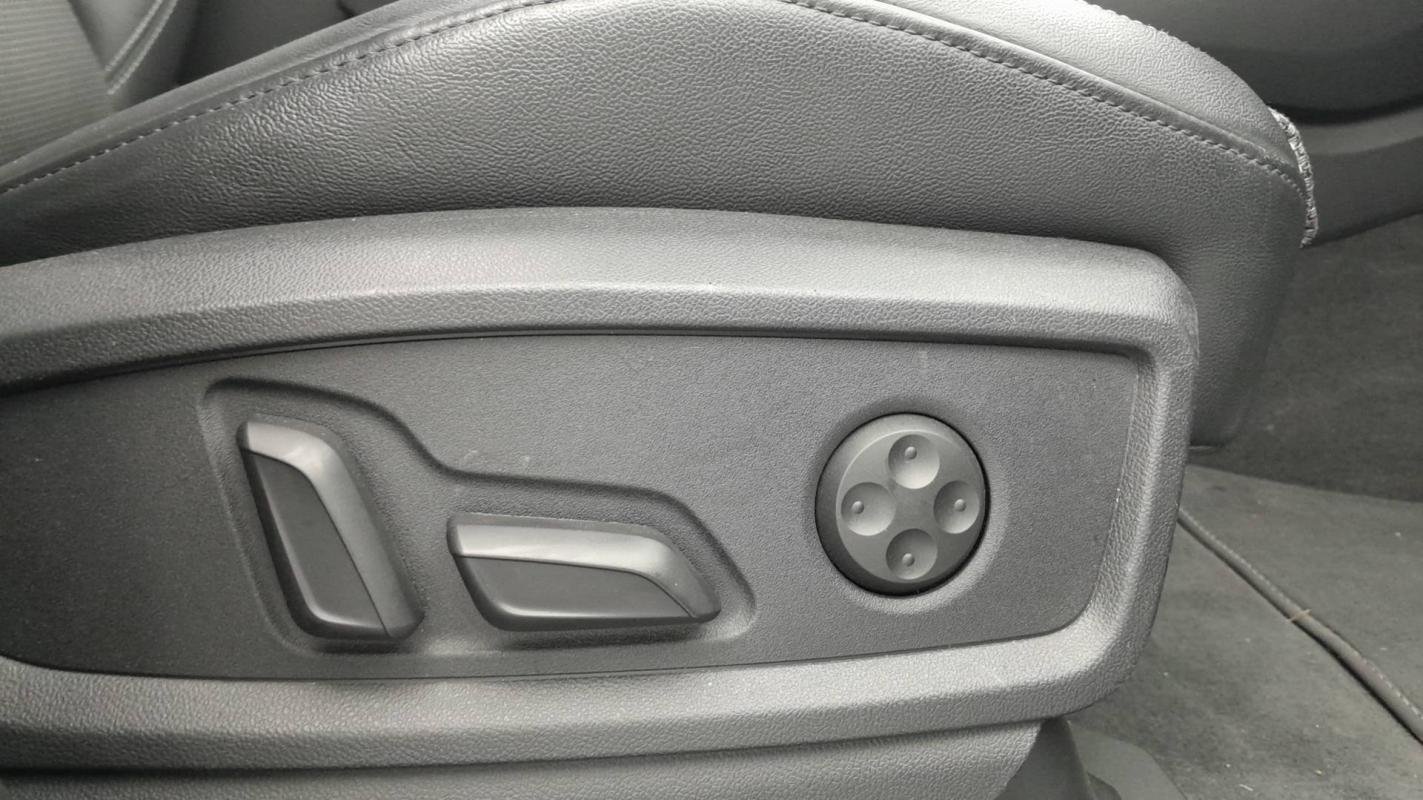 Audi Q5 Sportback - Photo 35