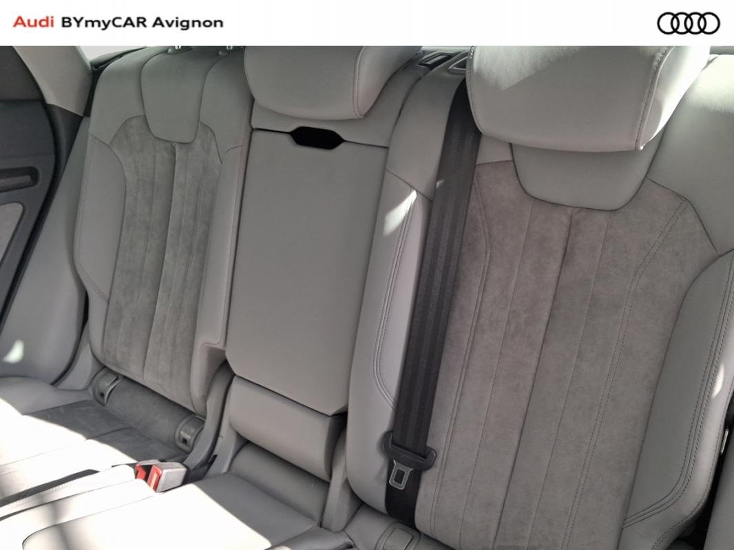 Audi Q5 - Photo 21