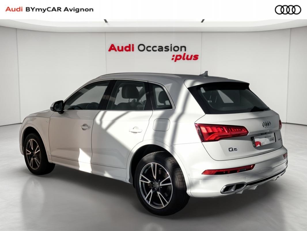Audi Q5 - Photo 3