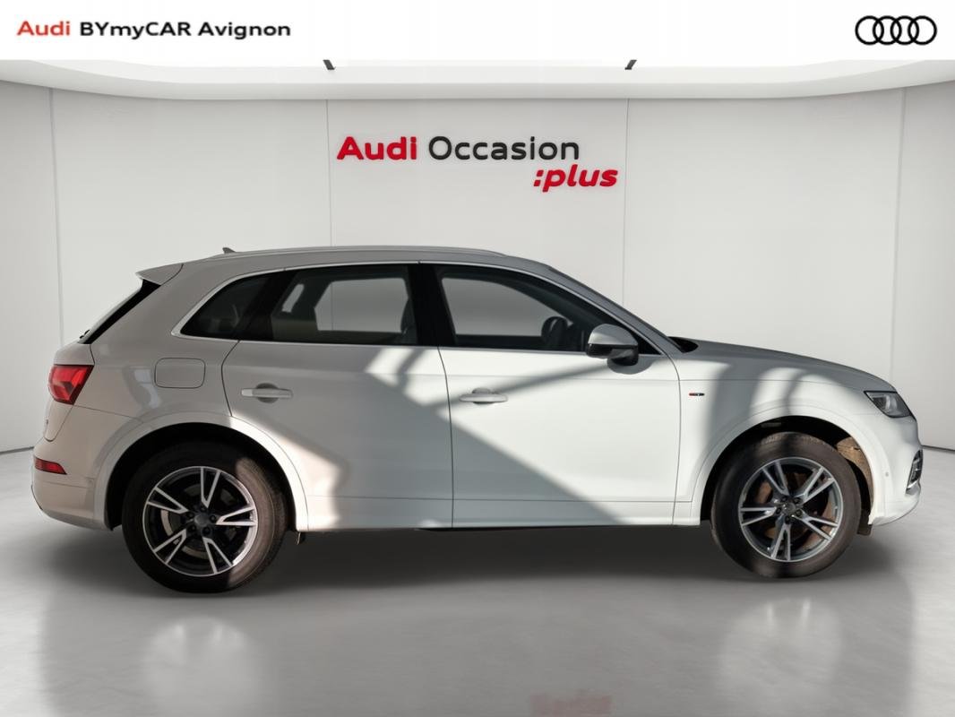 Audi Q5 - Photo 6