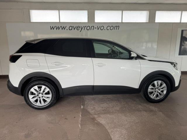 Peugeot 3008 - Photo 1
