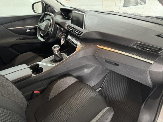Peugeot 3008 - Photo 8