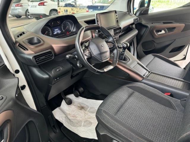 Peugeot Rifter - Photo 12