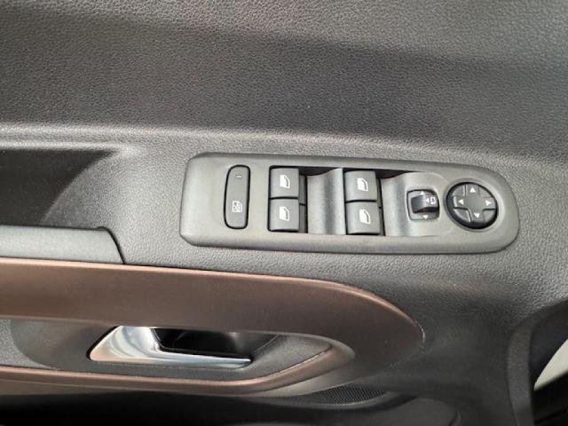 Peugeot Rifter - Photo 17