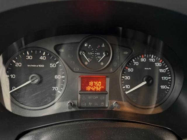 Peugeot Partner - Photo 10