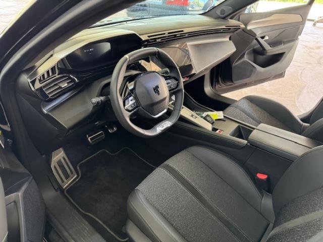 Peugeot 308 - Photo 12