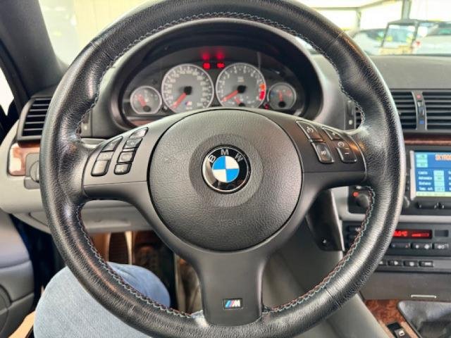 BMW Série 3 - Photo 15