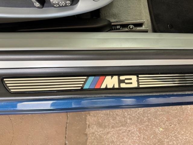 BMW Série 3 - Photo 9