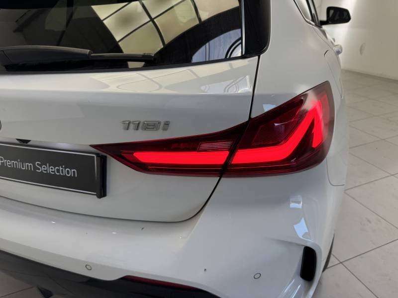 BMW Série 1 - Photo 16