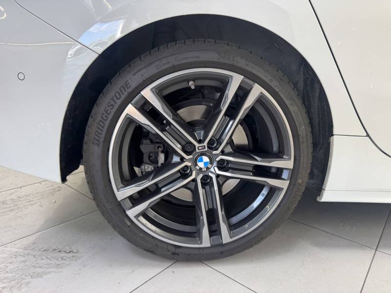 BMW Série 1 - Photo 8