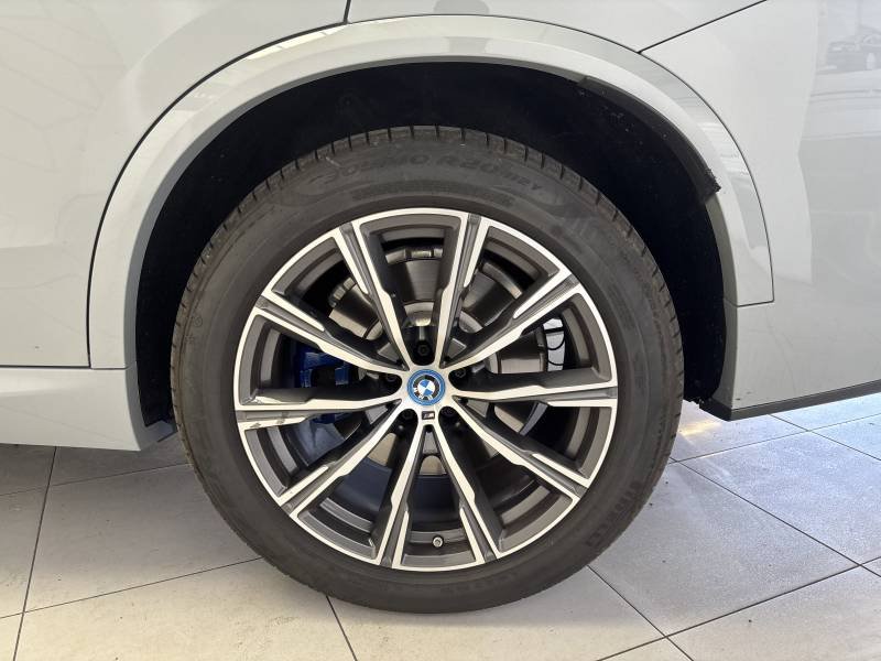 BMW X5 - Photo 16
