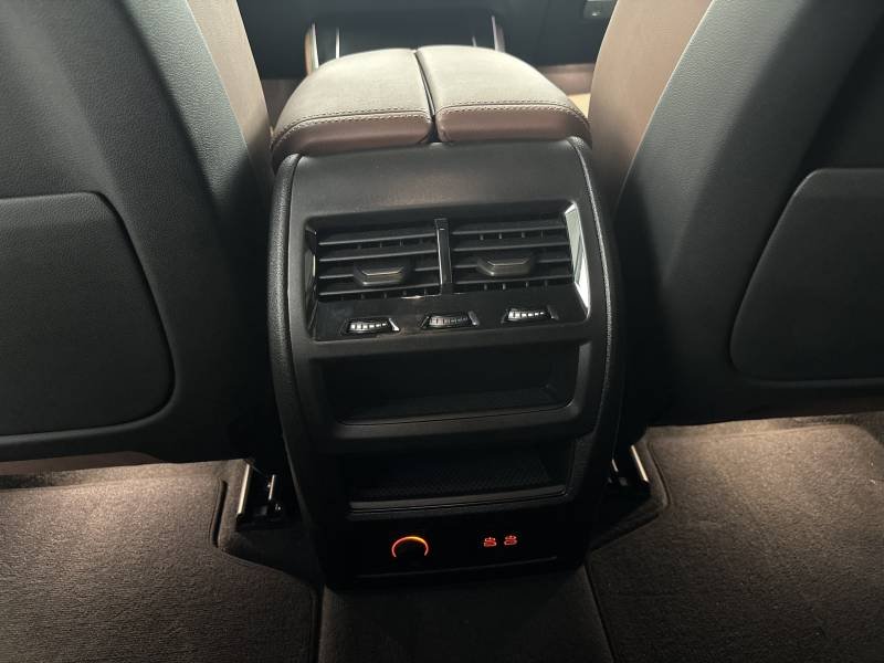 BMW X5 - Photo 10