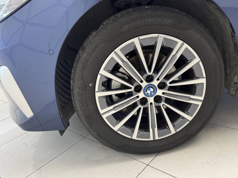 BMW Serie 2 - Photo 11