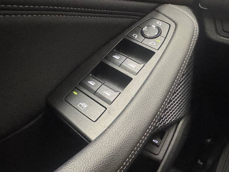 BMW Serie 2 - Photo 23