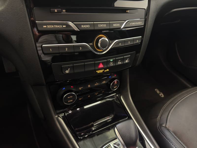 Infiniti Q30 - Photo 20