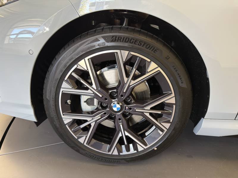 BMW Série 1 - Photo 12