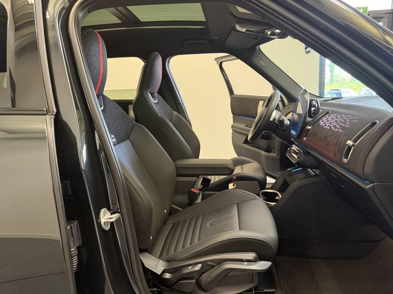 Mini Countryman - Photo 8