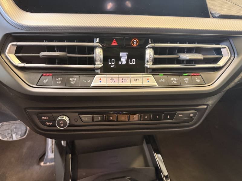 BMW Serie 2 - Photo 18