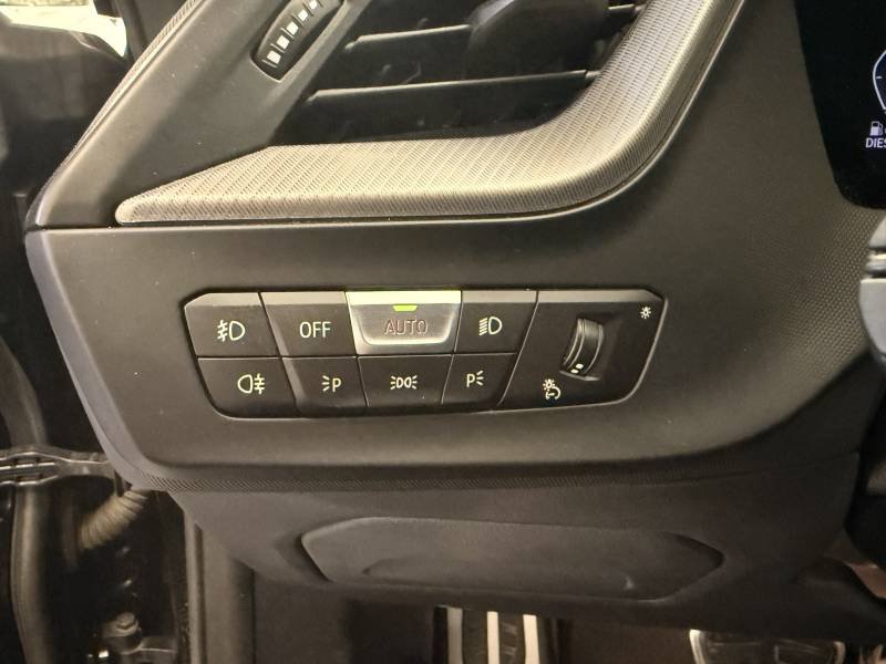 BMW Serie 2 - Photo 11