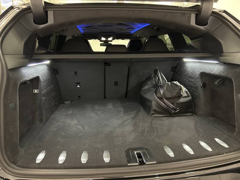 BMW XM - Photo 26