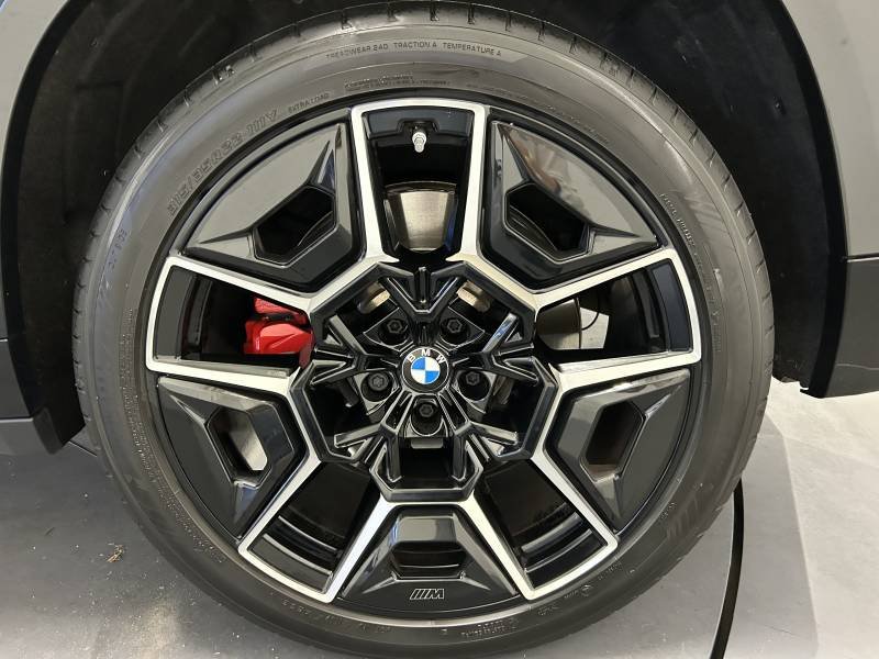 BMW XM - Photo 40