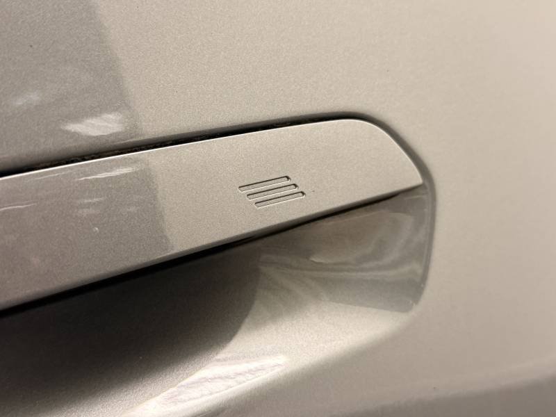 BMW Serie 2 - Photo 9