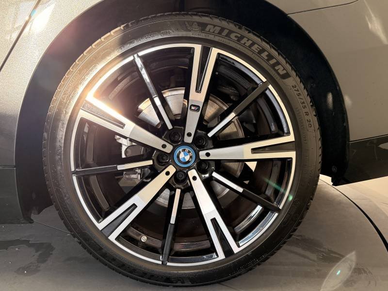BMW Série 5 - Photo 39