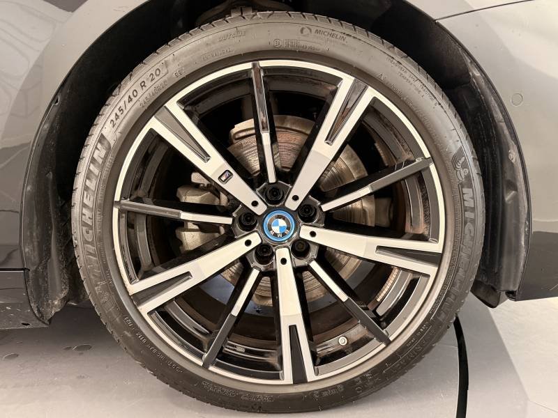 BMW Série 5 - Photo 41