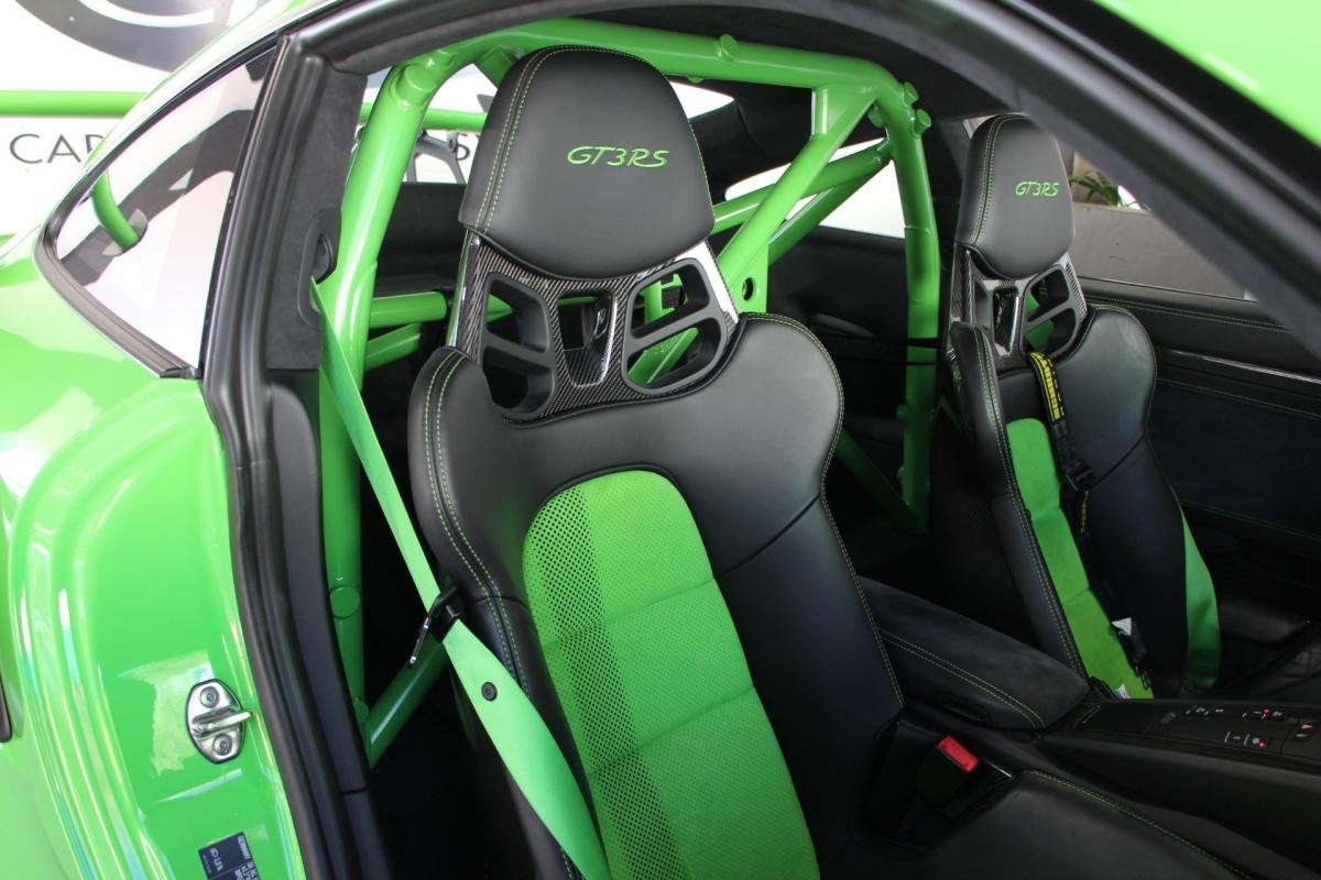 Porsche 911 - Photo 19