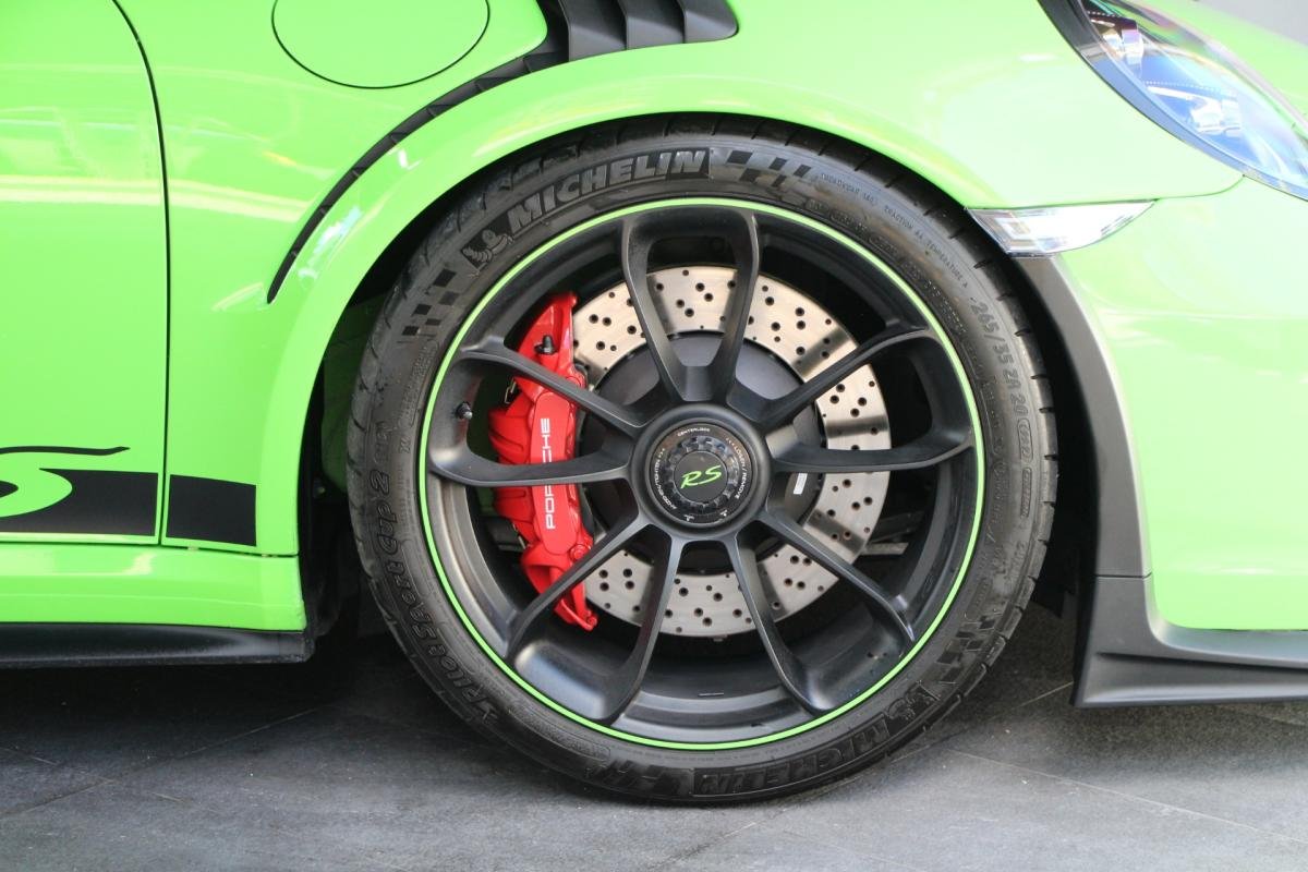 Porsche 911 - Photo 31