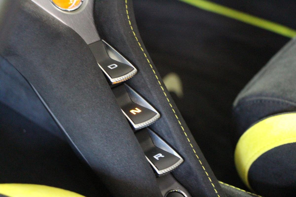McLaren 750S - Photo 21