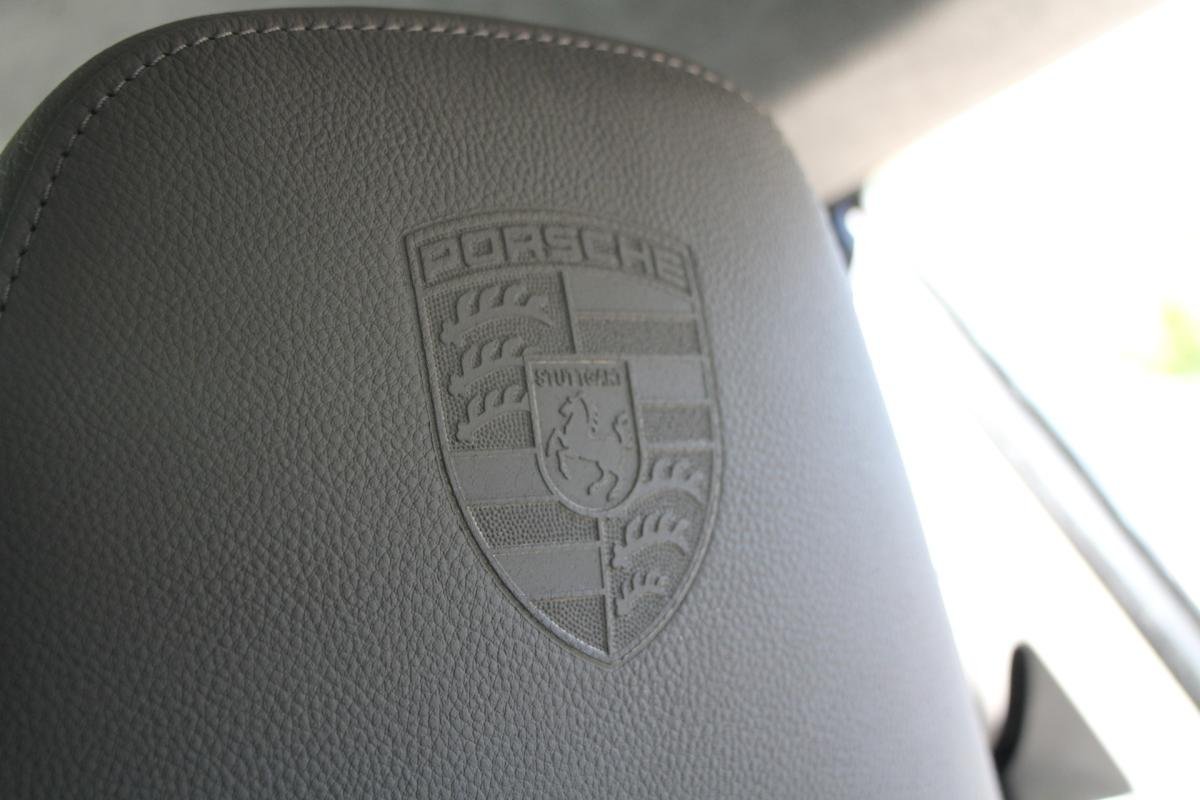 Porsche 911 - Photo 19